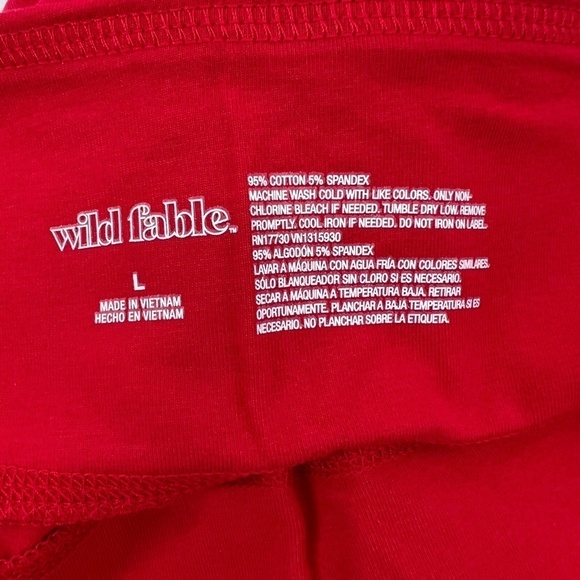NWT Wild Fable Women's Red Leggings Size Large - Picture 2 of 7